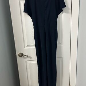 🛍️ 2 FOR 30
Everly Navy Jumpsuit